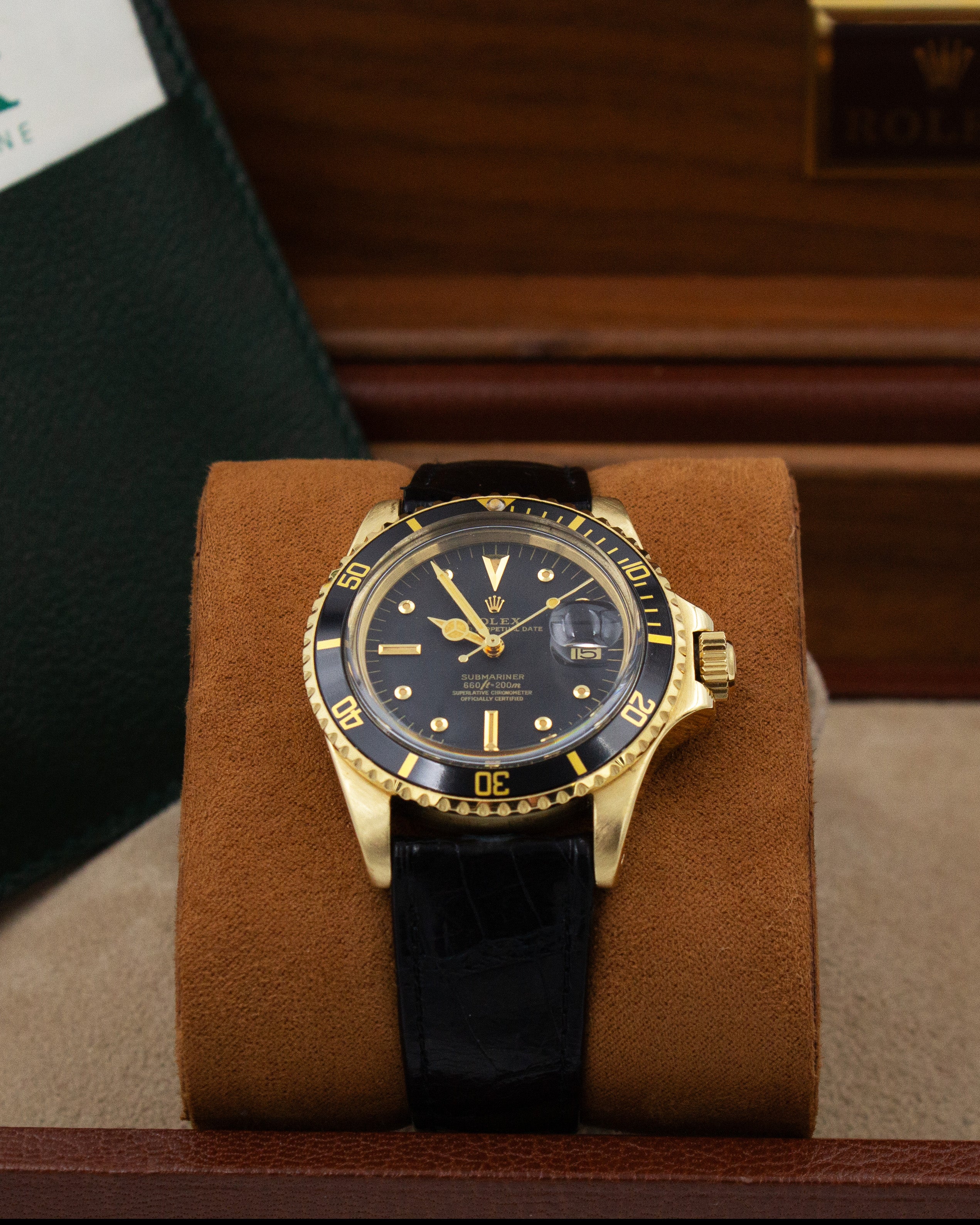 Rolex Submariner 1680 schwarz "matte nipple dial" – 1979 – 18K Gelbgold – Full Set