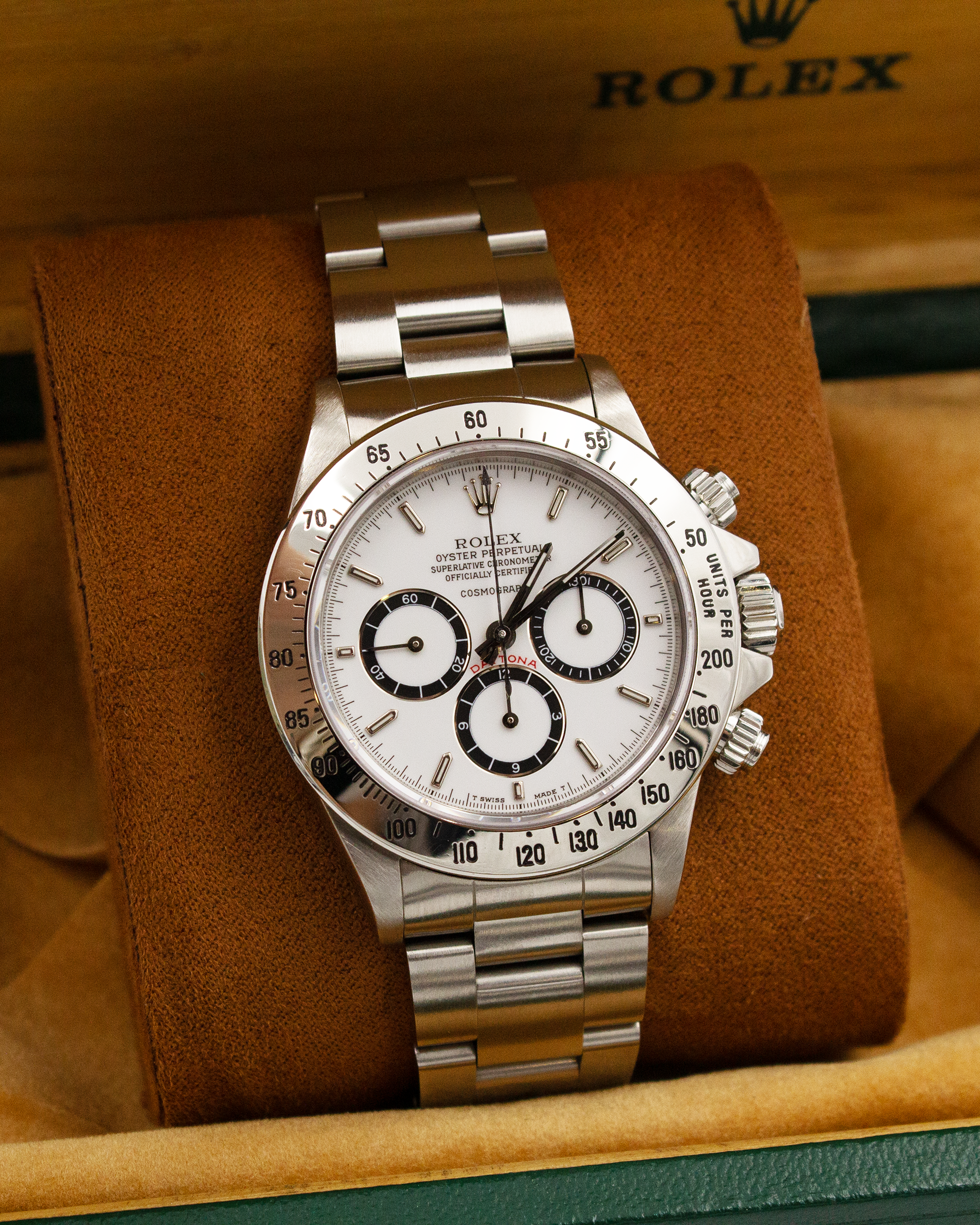 Rolex Daytona "Porcelain Dial, floating - R Series" 16520 – 1988 – Full Set