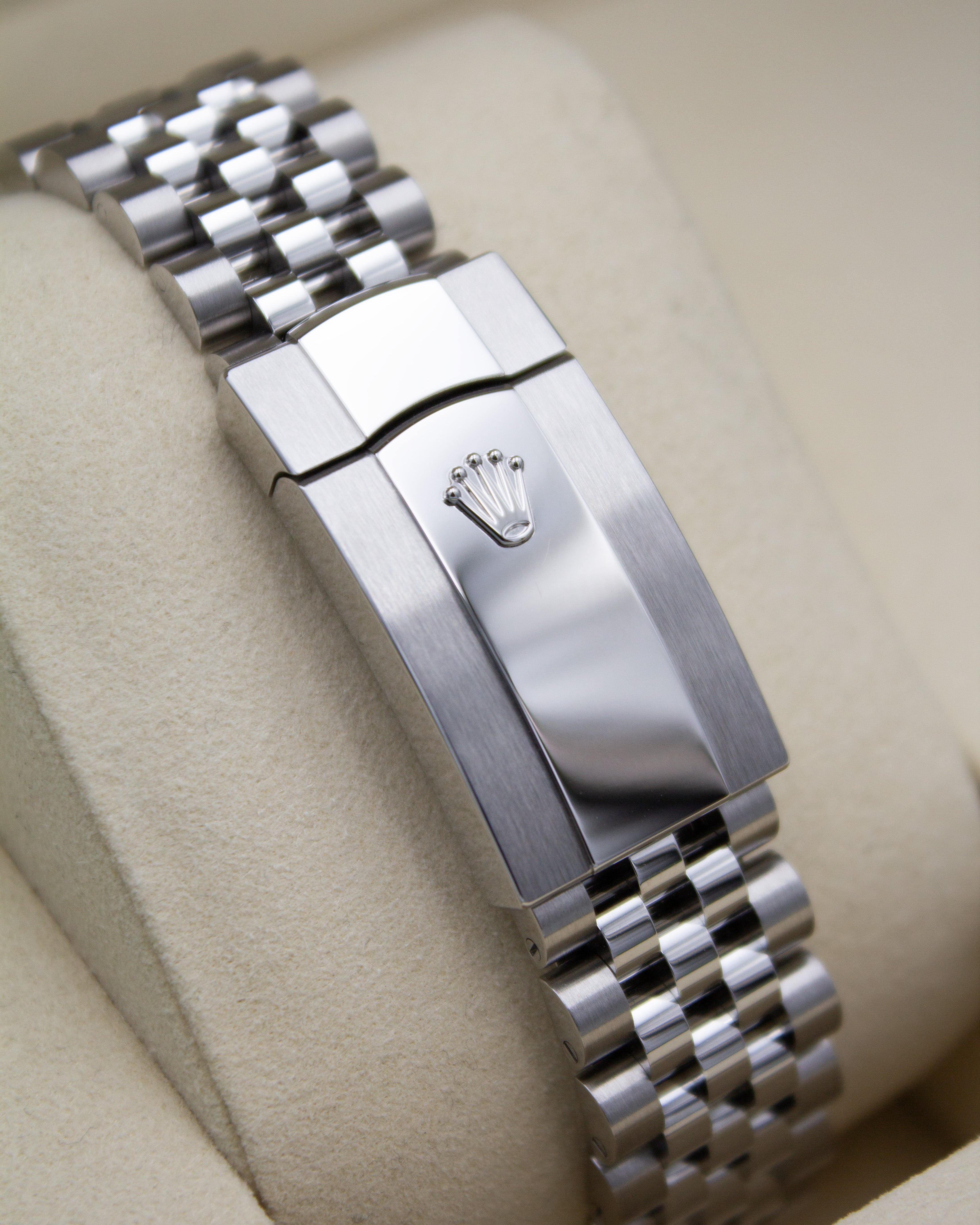 Rolex Datejust 36 – 126234 – 08/2025 – Full Set